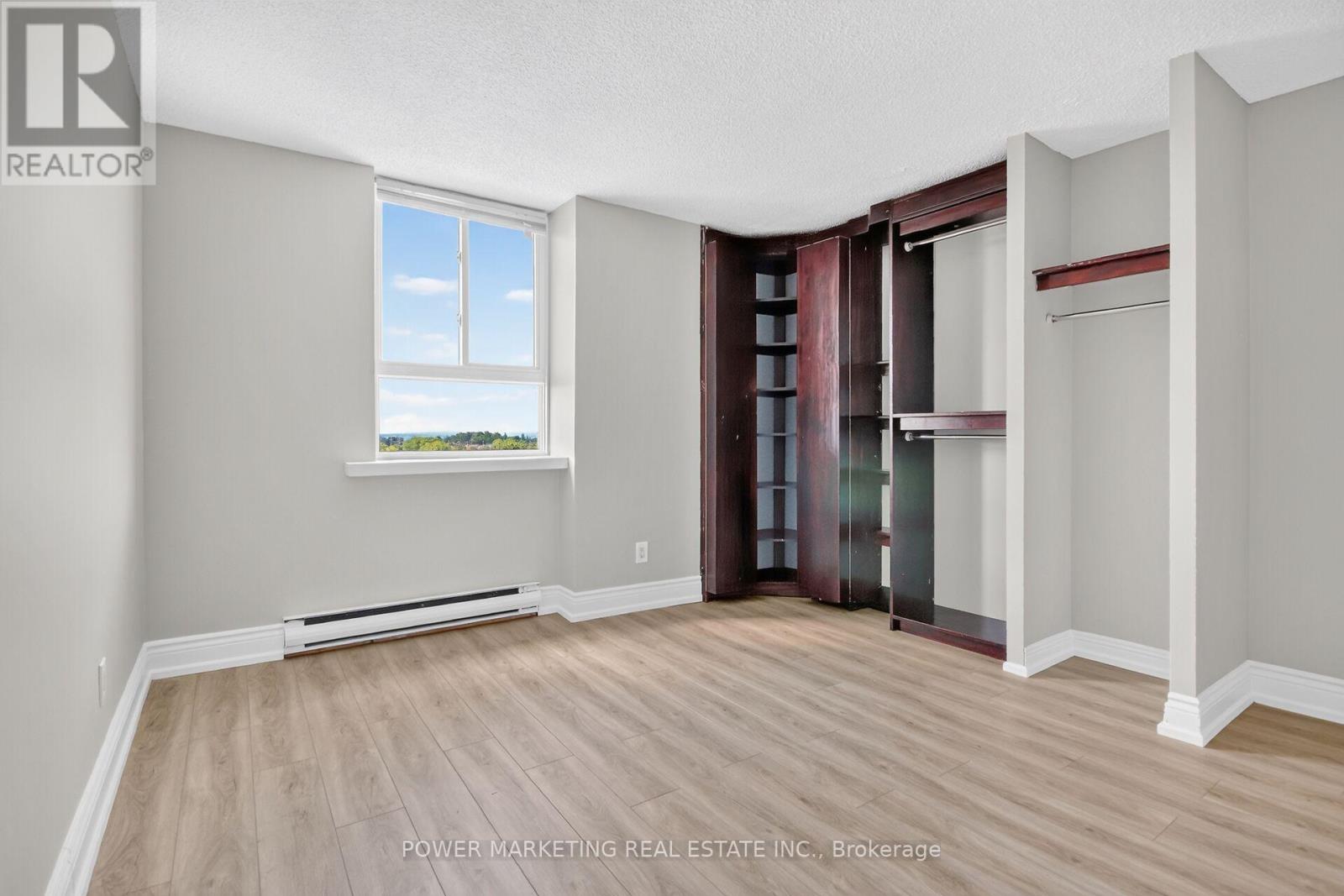810 - 2020 Jasmine Crescent, Ottawa, Ontario  K1J 8K5 - Photo 8 - X13494228