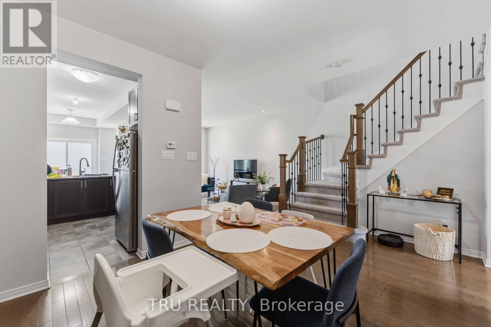 205 Losino Crescent, Ottawa, Ontario  K2V 0E4 - Photo 14 - X13494320