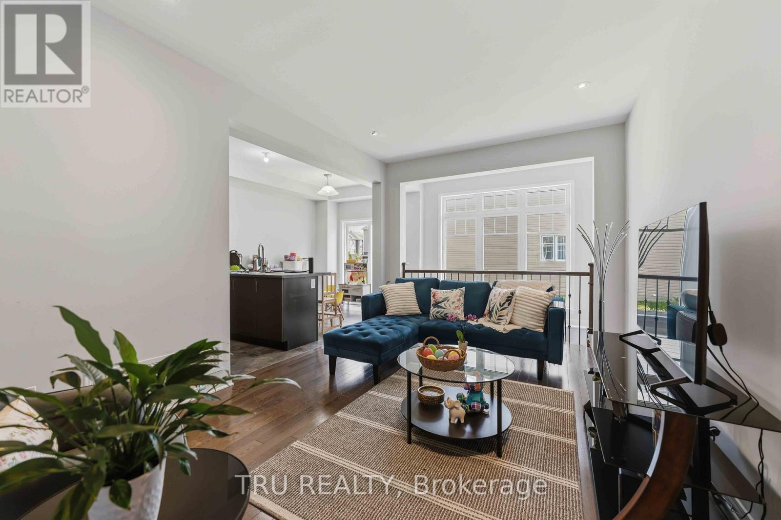 205 Losino Crescent, Ottawa, Ontario  K2V 0E4 - Photo 6 - X13494320