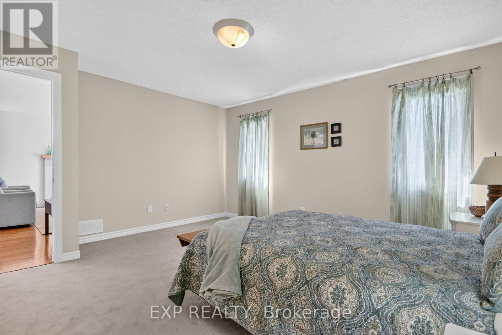 40 Gaslight Way, Russell, Ontario  K4R 0B1 - Photo 12 - X13494380