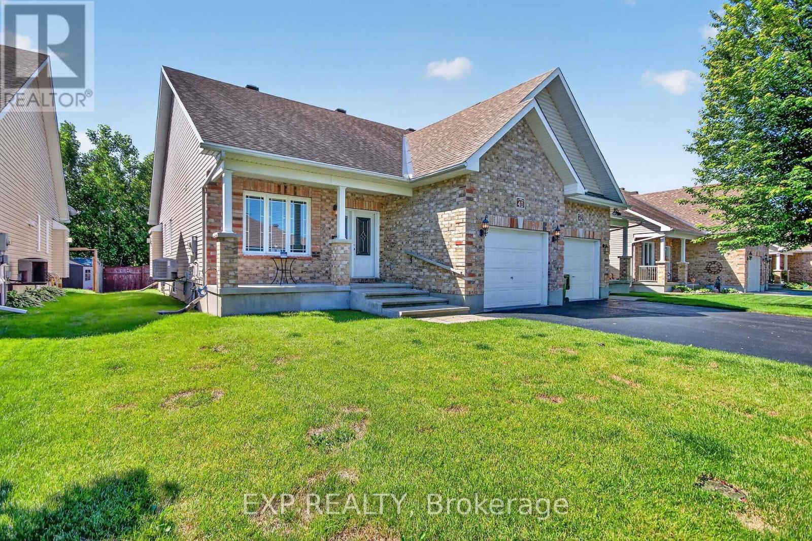 40 Gaslight Way, Russell, Ontario  K4R 0B1 - Photo 2 - X13494380
