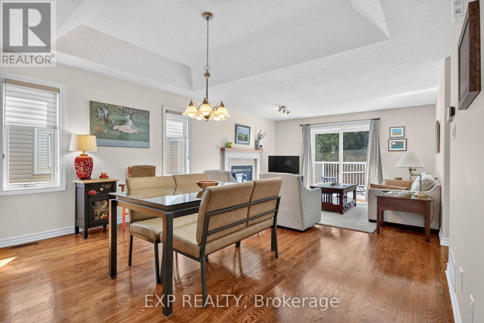 40 Gaslight Way, Russell, Ontario  K4R 0B1 - Photo 8 - X13494380