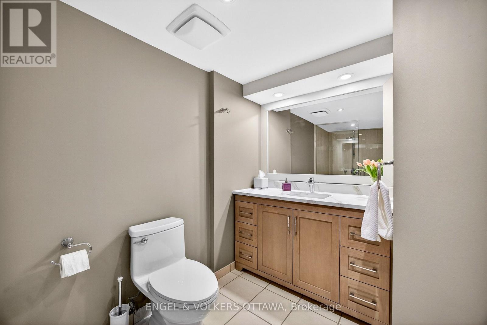 2404 - 160 George Street, Ottawa, Ontario  K1N 9M2 - Photo 34 - X13494512