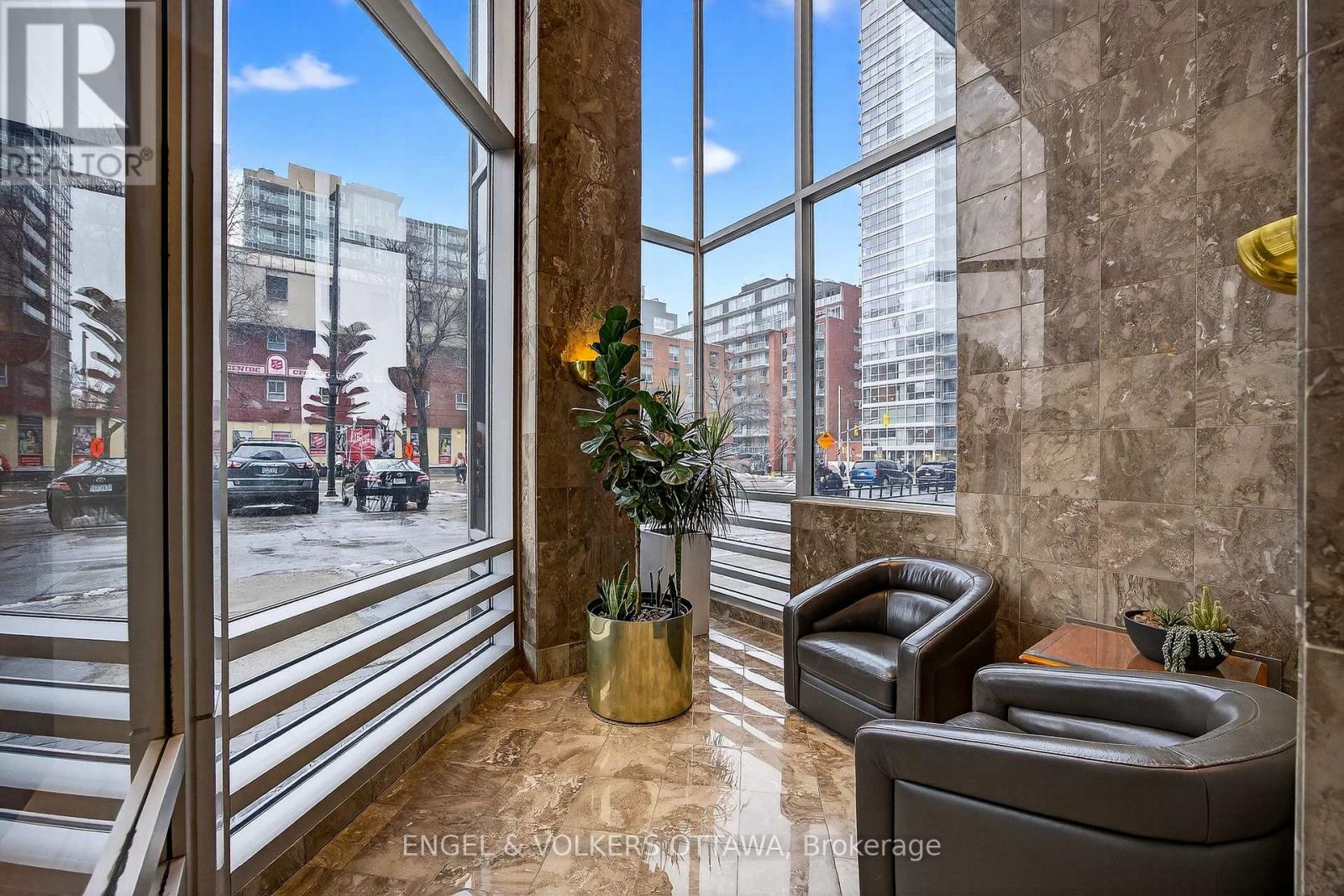 2404 - 160 George Street, Ottawa, Ontario  K1N 9M2 - Photo 4 - X13494512