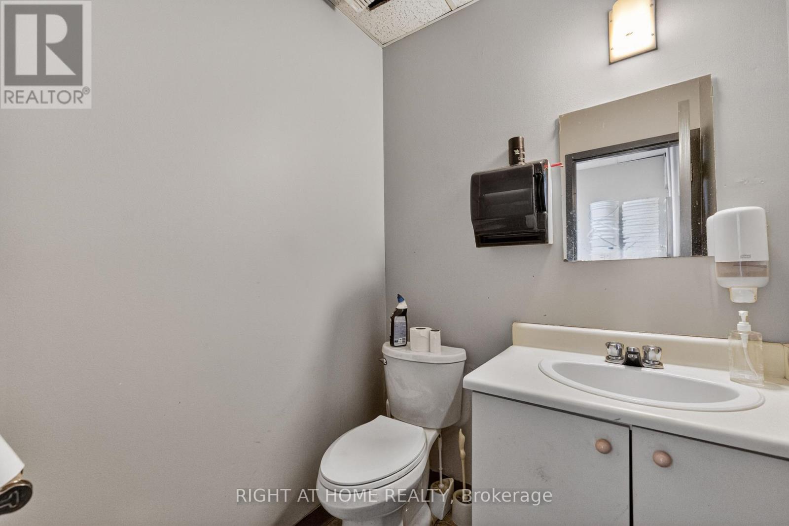 1 - 5370 Canotek Road, Ottawa, Ontario  K1G 9G1 - Photo 22 - X13494612