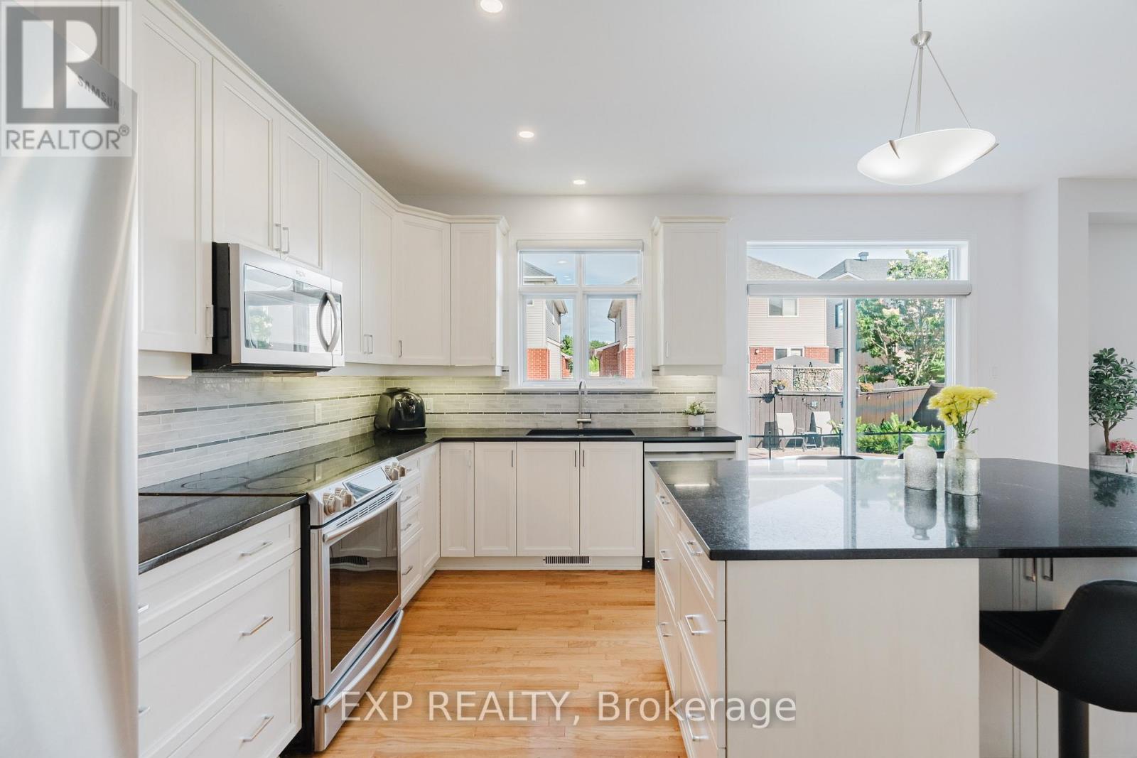 4565 Sugar Maple Drive, Ottawa, Ontario  K1V 1R7 - Photo 9 - X13494628