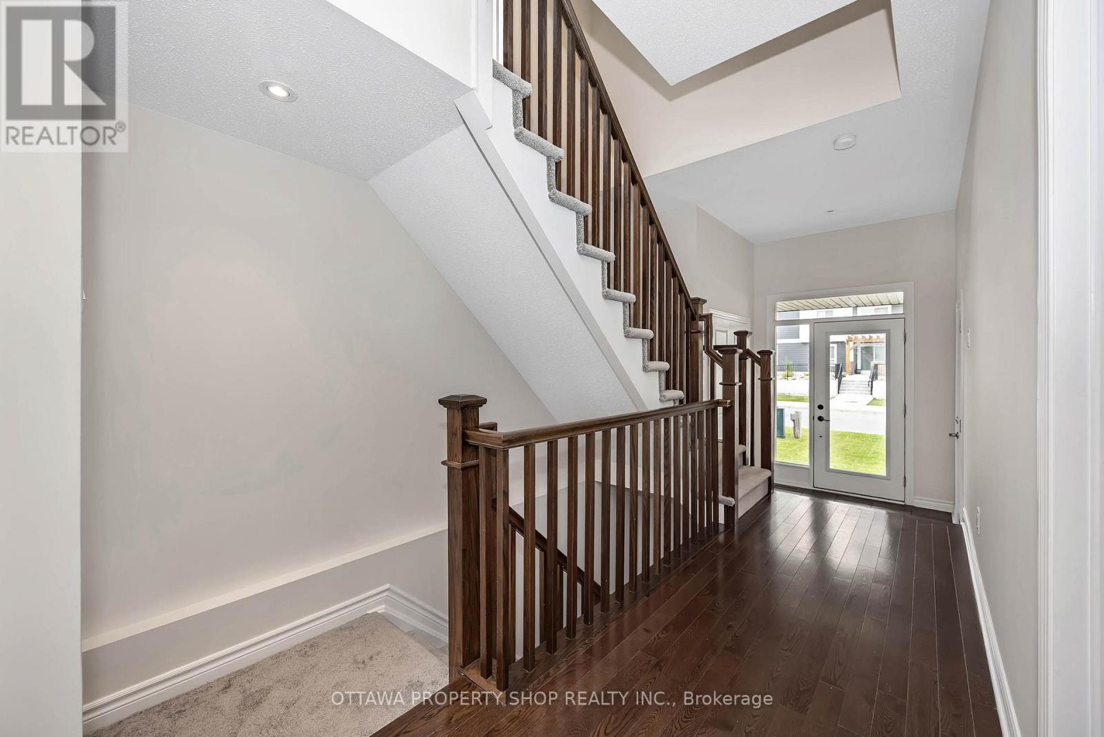 393 Livery Street, Ottawa, Ontario  K2V 0B5 - Photo 7 - X13494696