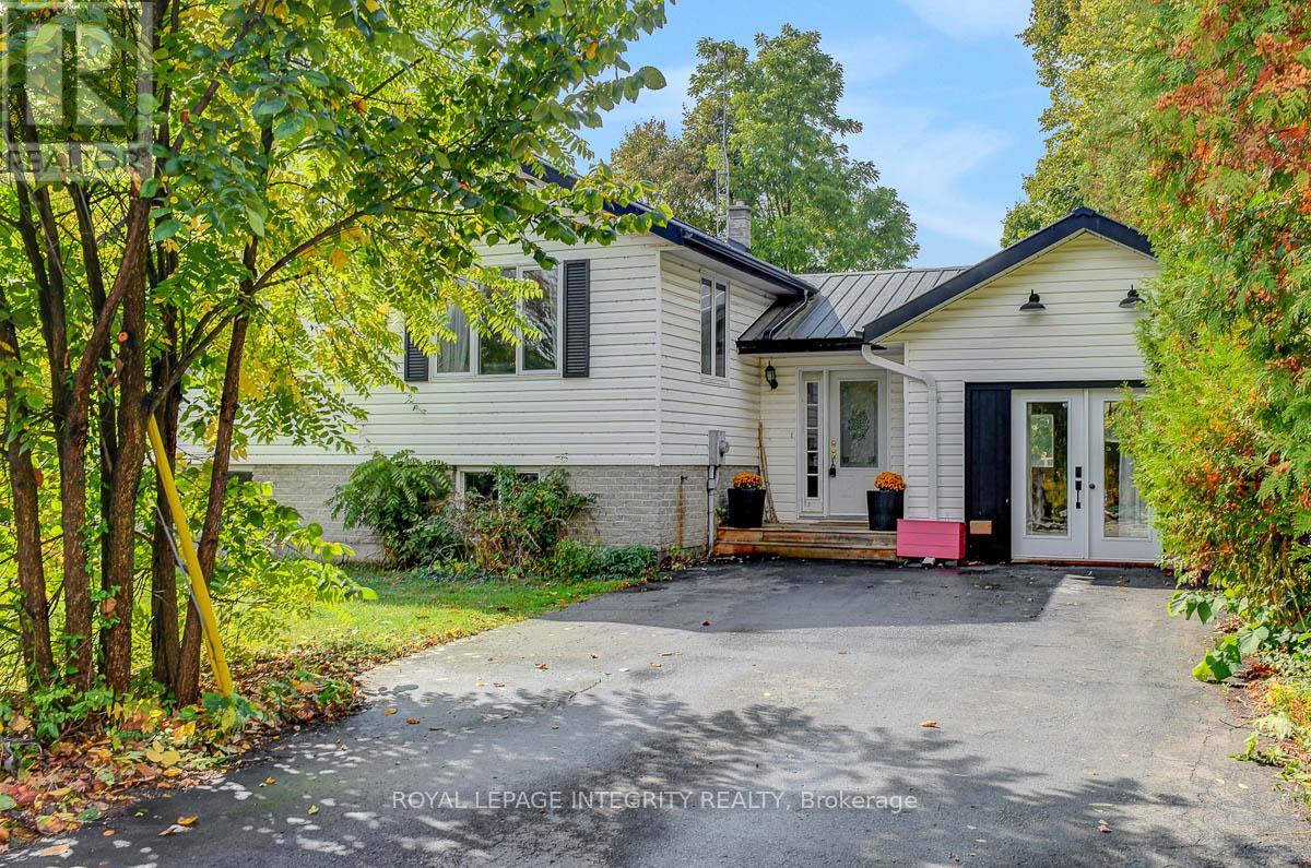 34 Bennett Street, Edwardsburgh/cardinal, Ontario  K0E 1X0 - Photo 2 - X13494722