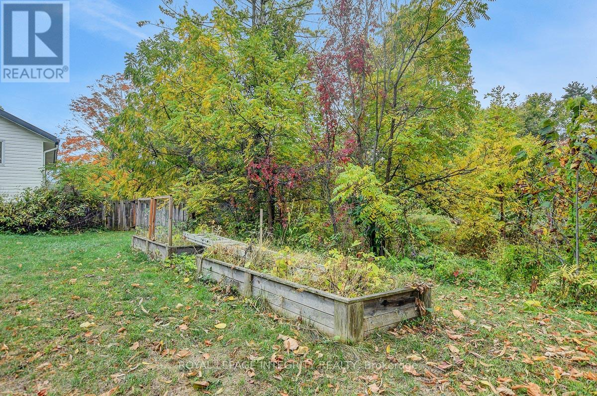 34 Bennett Street, Edwardsburgh/cardinal, Ontario  K0E 1X0 - Photo 38 - X13494722