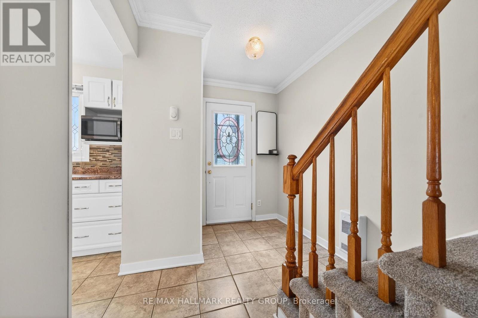 8 - 740 Morin Street, Ottawa, Ontario  K1K 3G9 - Photo 3 - X13494792