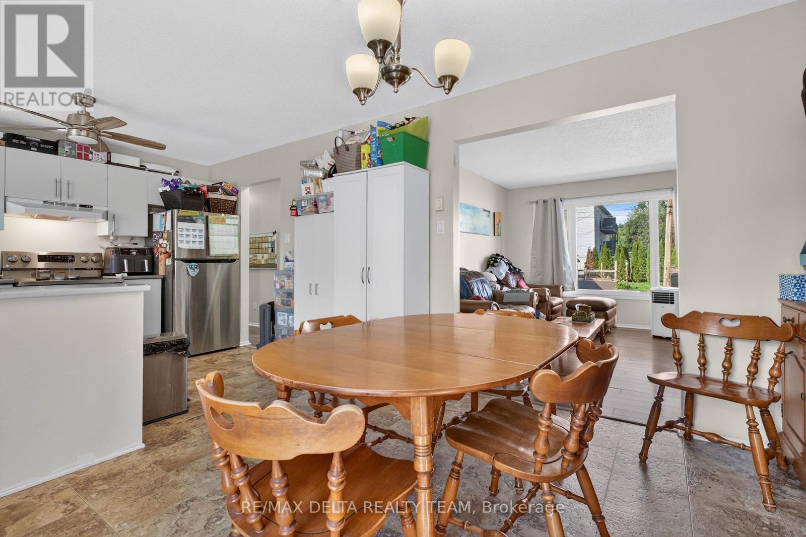 522 St Louis Street, Clarence-Rockland, Ontario  K4K 1B1 - Photo 8 - X13494870