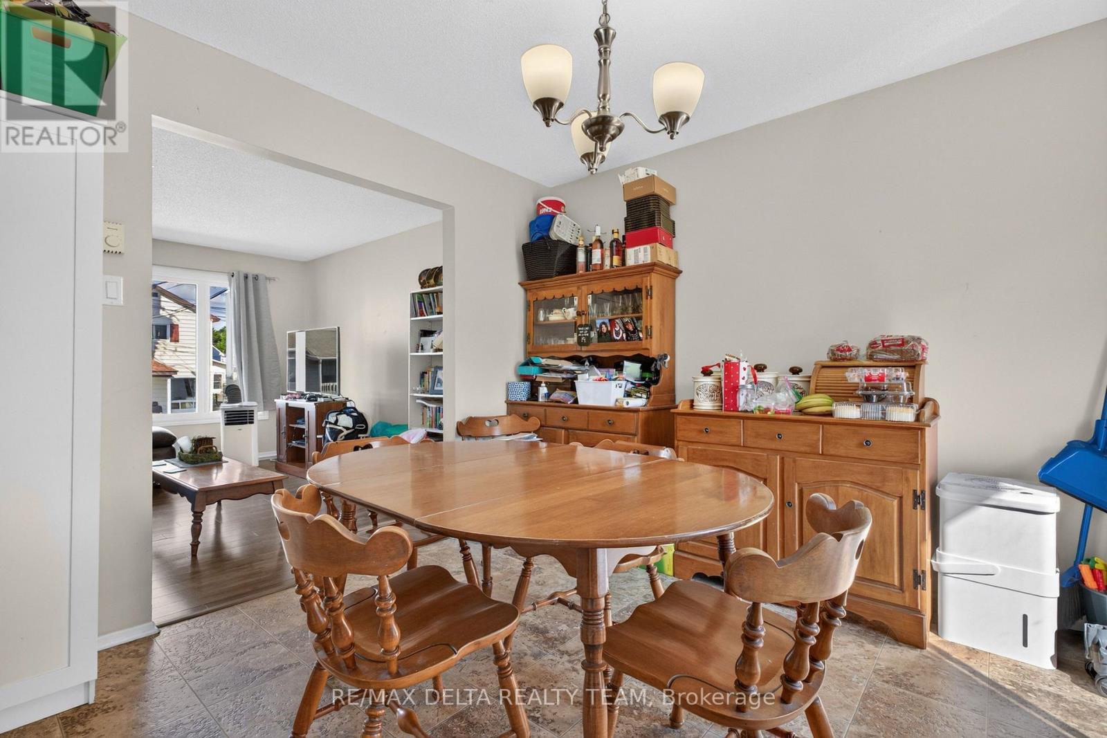 522 St Louis Street, Clarence-Rockland, Ontario  K4K 1B1 - Photo 9 - X13494870