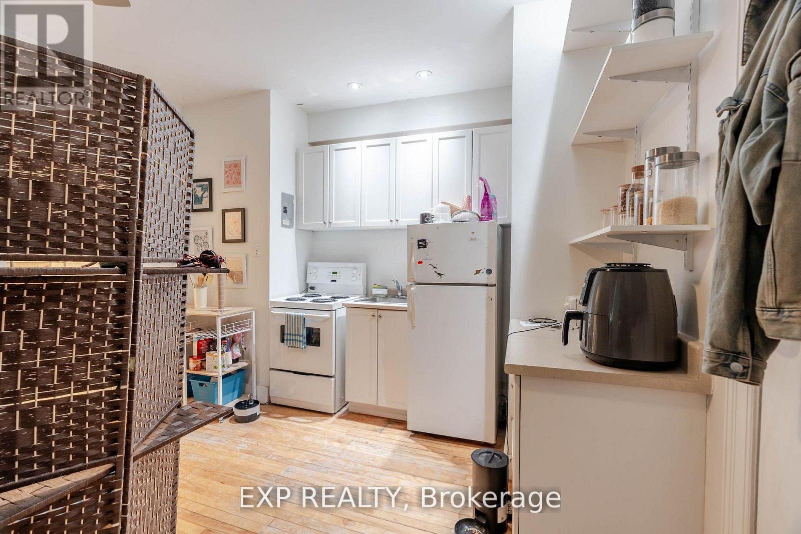 88 Maclaren Street, Ottawa, Ontario  K2P 0K6 - Photo 11 - X13494974