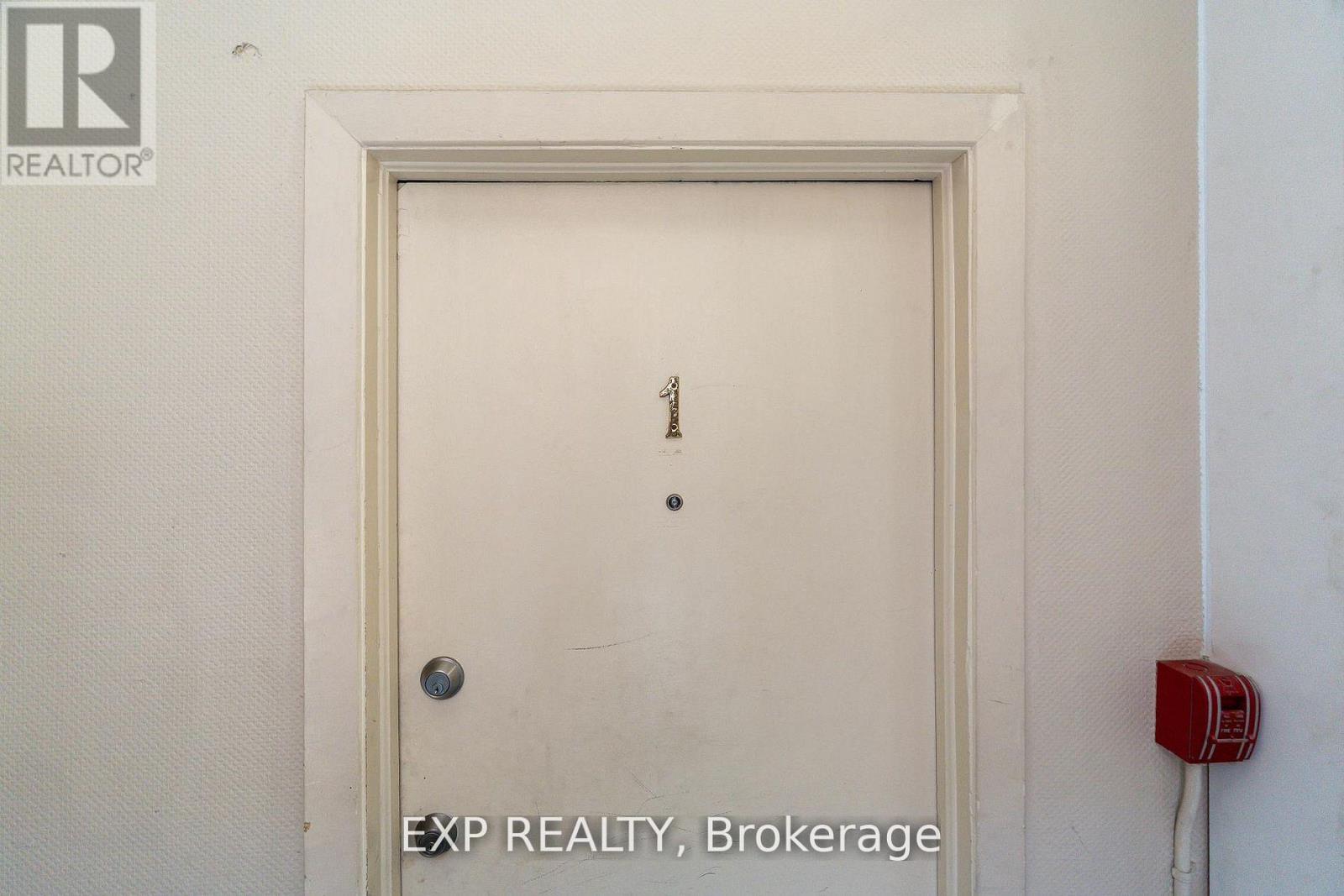88 Maclaren Street, Ottawa, Ontario  K2P 0K6 - Photo 25 - X13494974