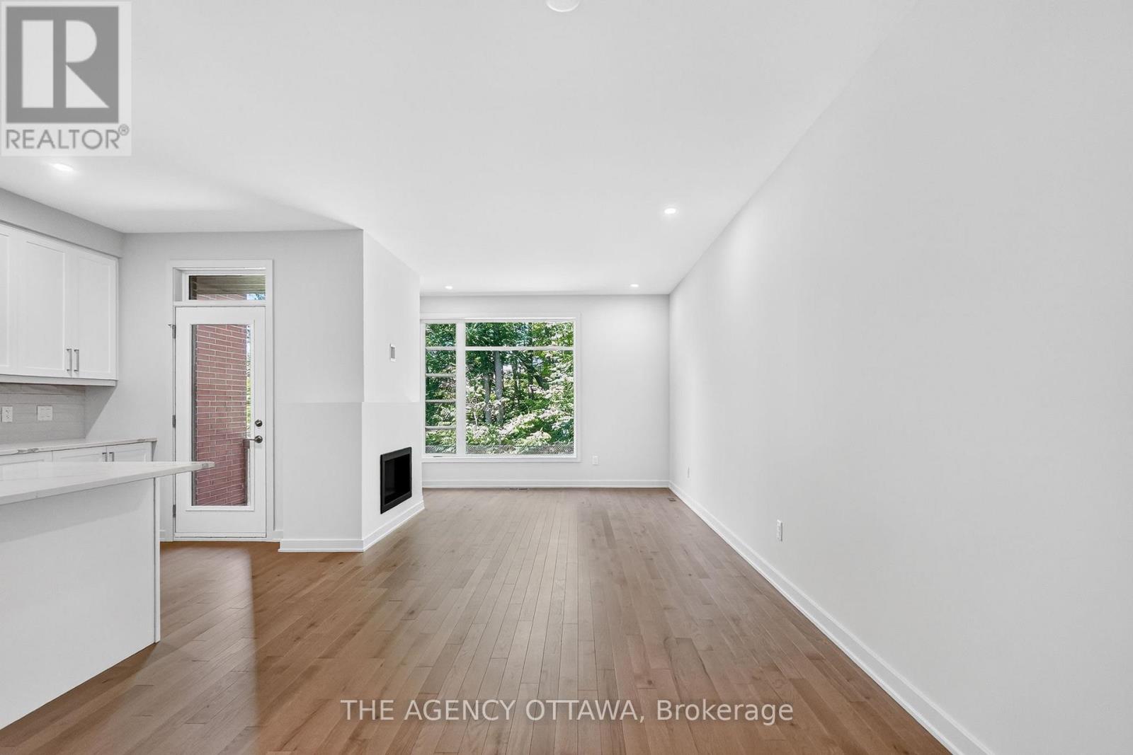 1005 Kitigan Grove, Ottawa, Ontario  K2K 0M9 - Photo 12 - X13495042