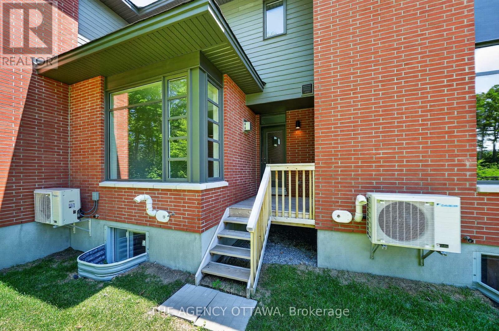 1005 Kitigan Grove, Ottawa, Ontario  K2K 0M9 - Photo 32 - X13495042