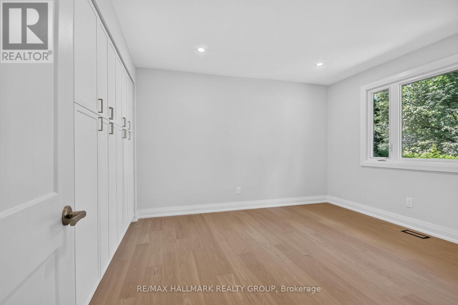 1054 Chelsea Drive, Ottawa, Ontario  K1K 0M8 - Photo 20 - X13495054