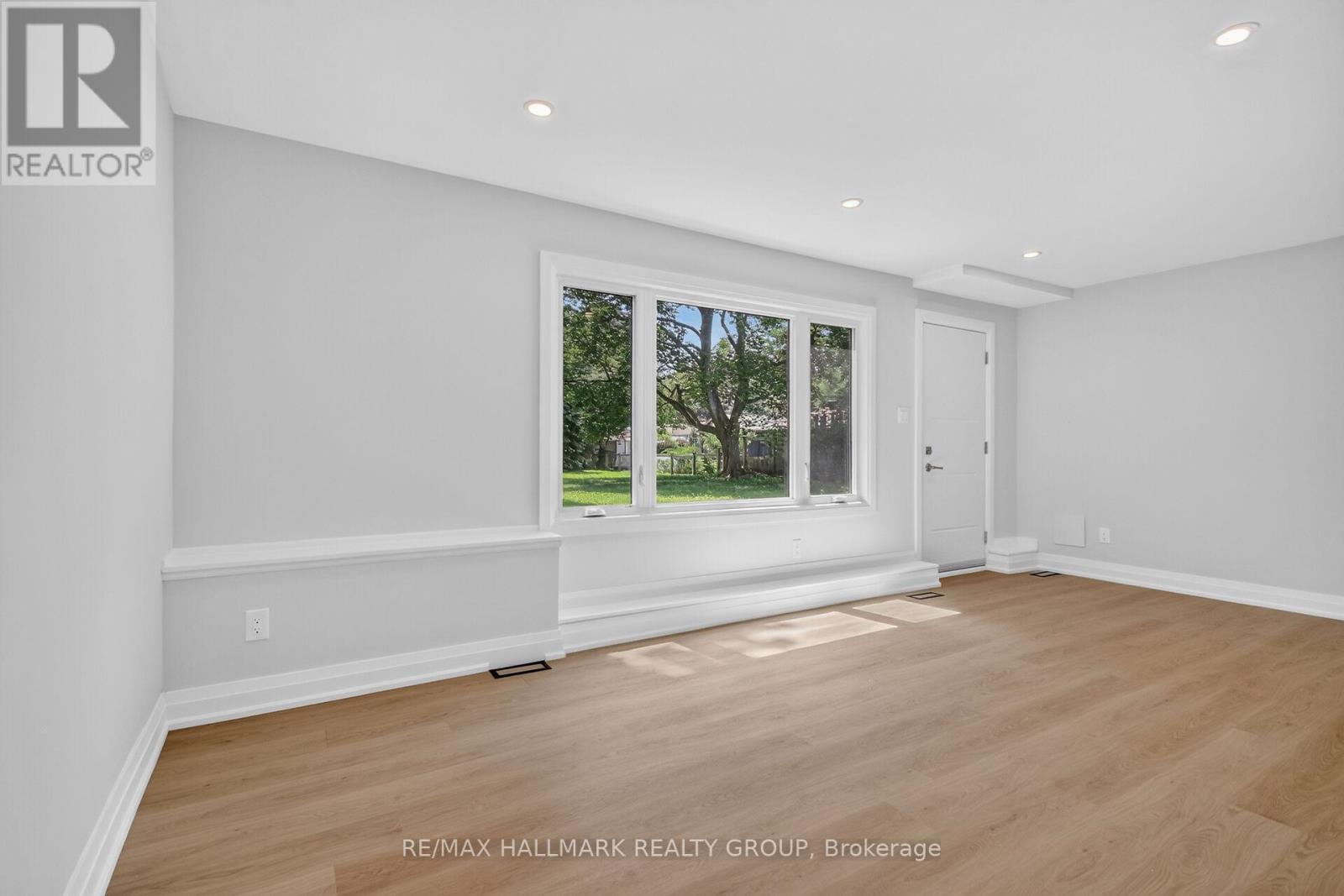 1054 Chelsea Drive, Ottawa, Ontario  K1K 0M8 - Photo 28 - X13495054