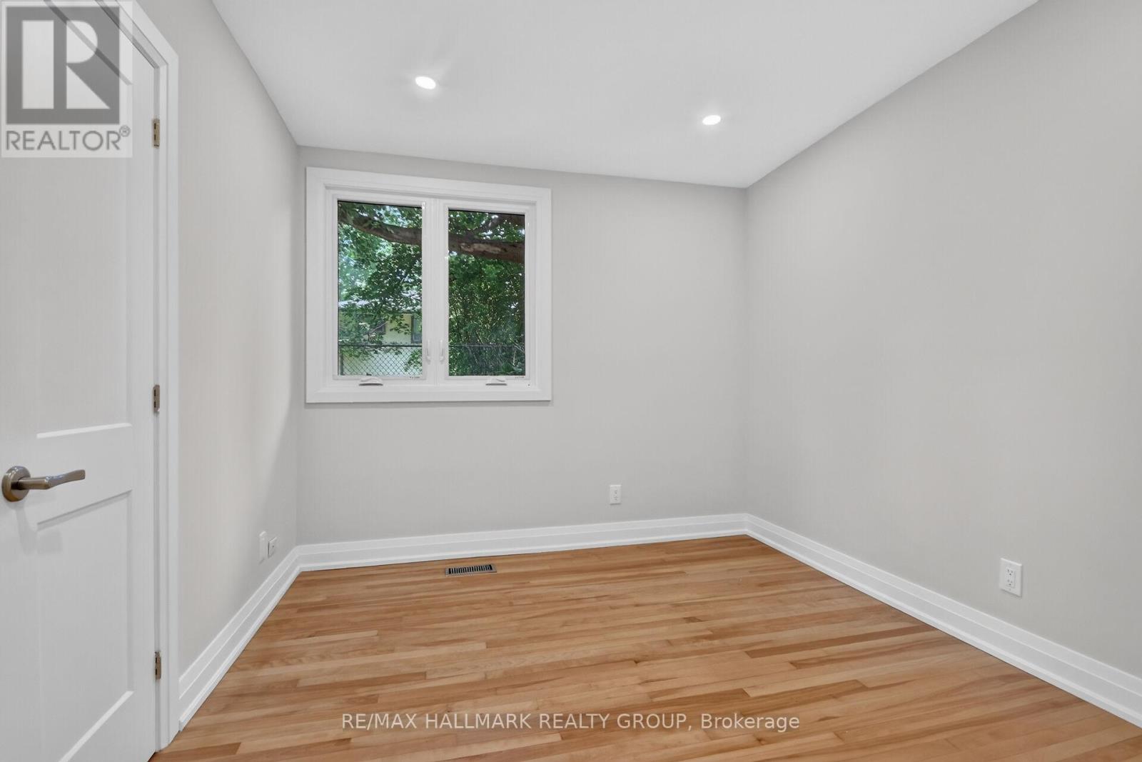 1054 Chelsea Drive, Ottawa, Ontario  K1K 0M8 - Photo 33 - X13495054