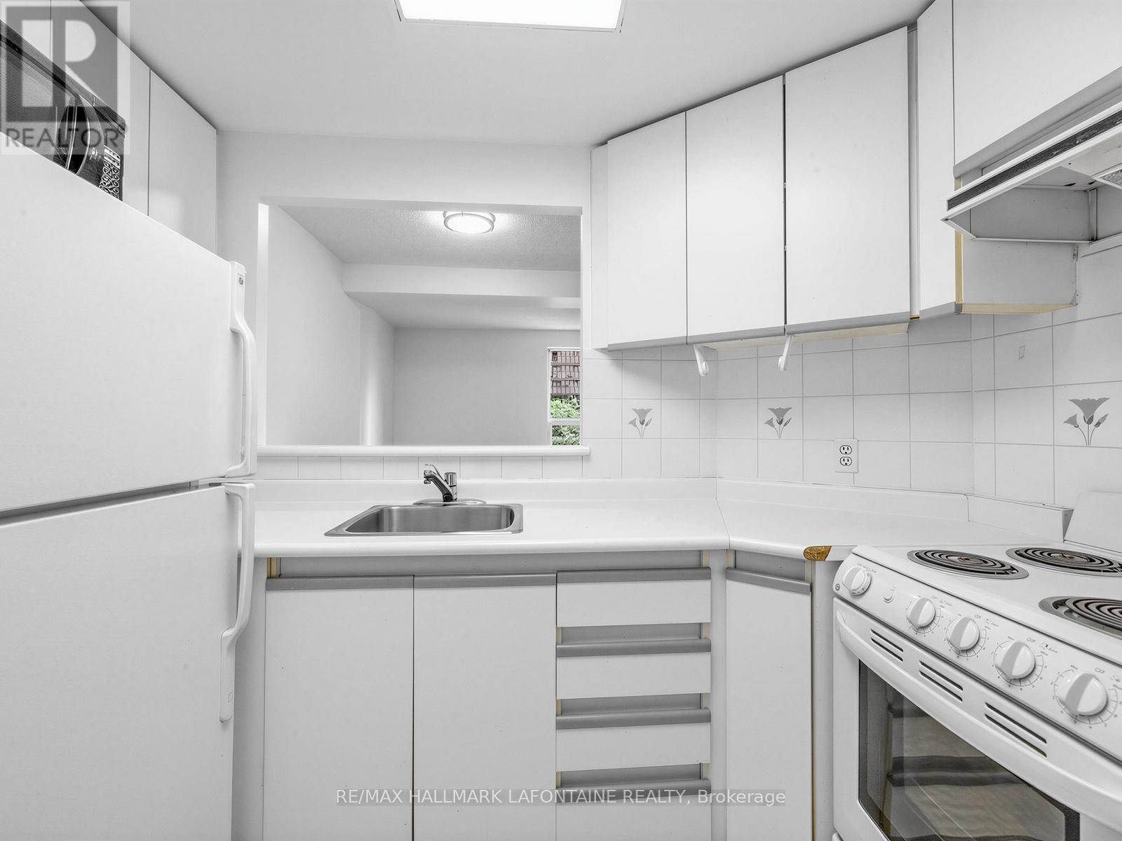 504 - 88 Charles Street E, Toronto, Ontario  M4Y 2W7 - Photo 10 - C13495222