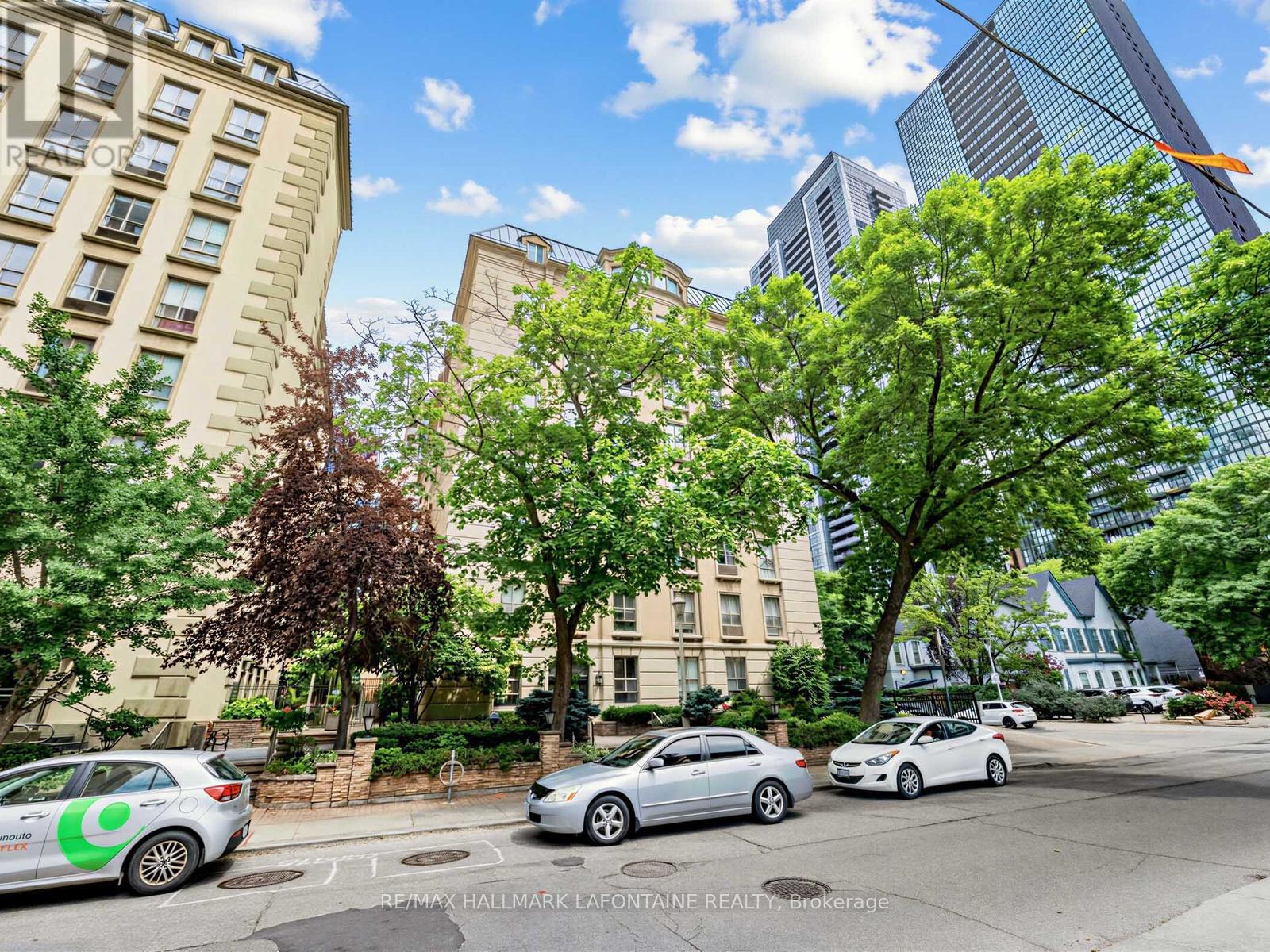 504 - 88 Charles Street E, Toronto, Ontario  M4Y 2W7 - Photo 2 - C13495222