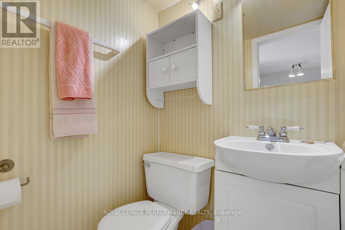1141 North River Road, Ottawa, Ontario  K1K 3W4 - Photo 30 - X13495370