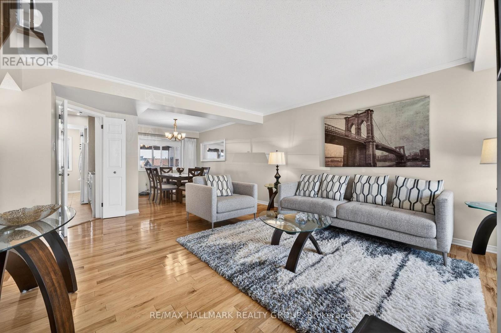 30 Peacock Crescent, Ottawa, Ontario  K2J 3P6 - Photo 3 - X13495510