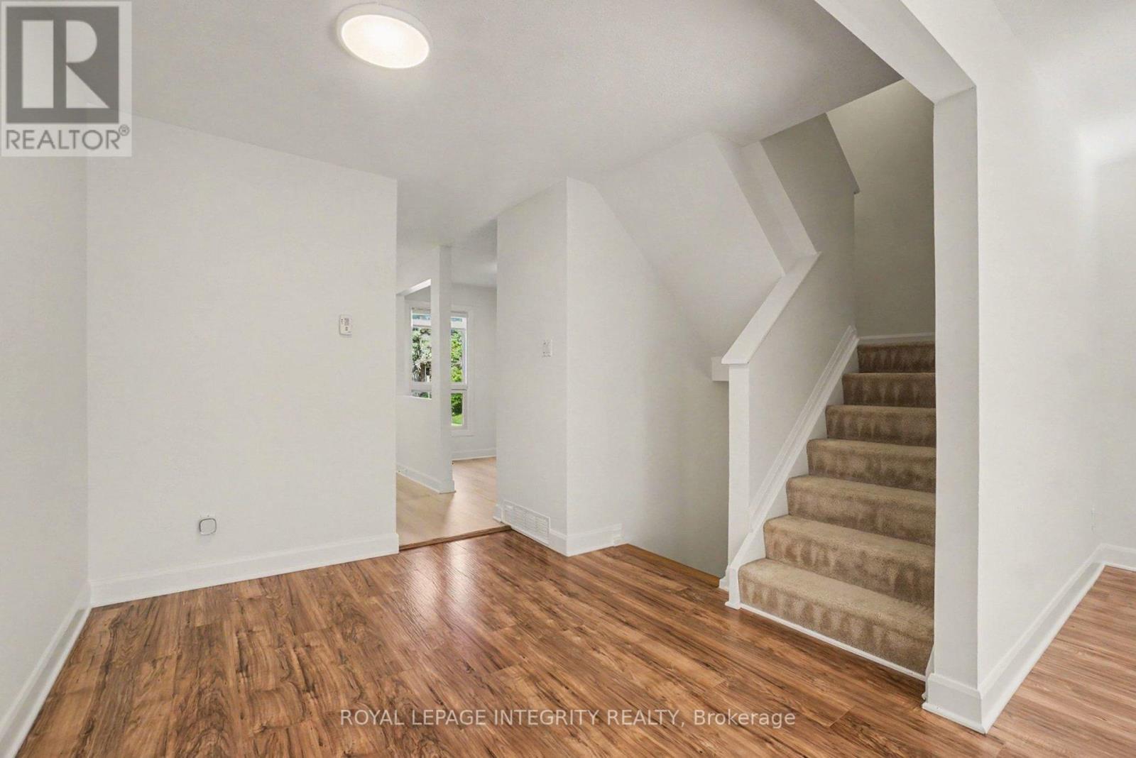 2 - 1507 Ballard Court, Ottawa, Ontario  K1B 4Z1 - Photo 3 - X13495808