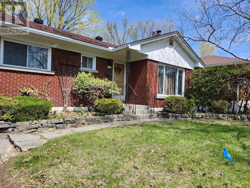 1120 Cline Crescent, Ottawa, Ontario  K2C 2P2 - Photo 2 - X13495890