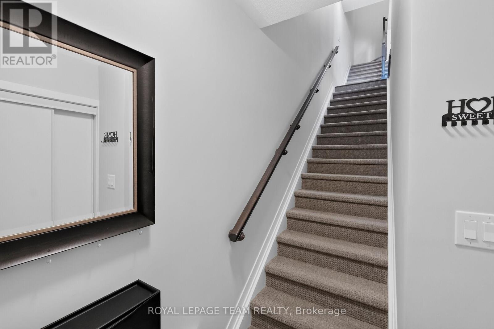218 Parnian Private, Ottawa, Ontario  K2J 4H7 - Photo 7 - X13495898