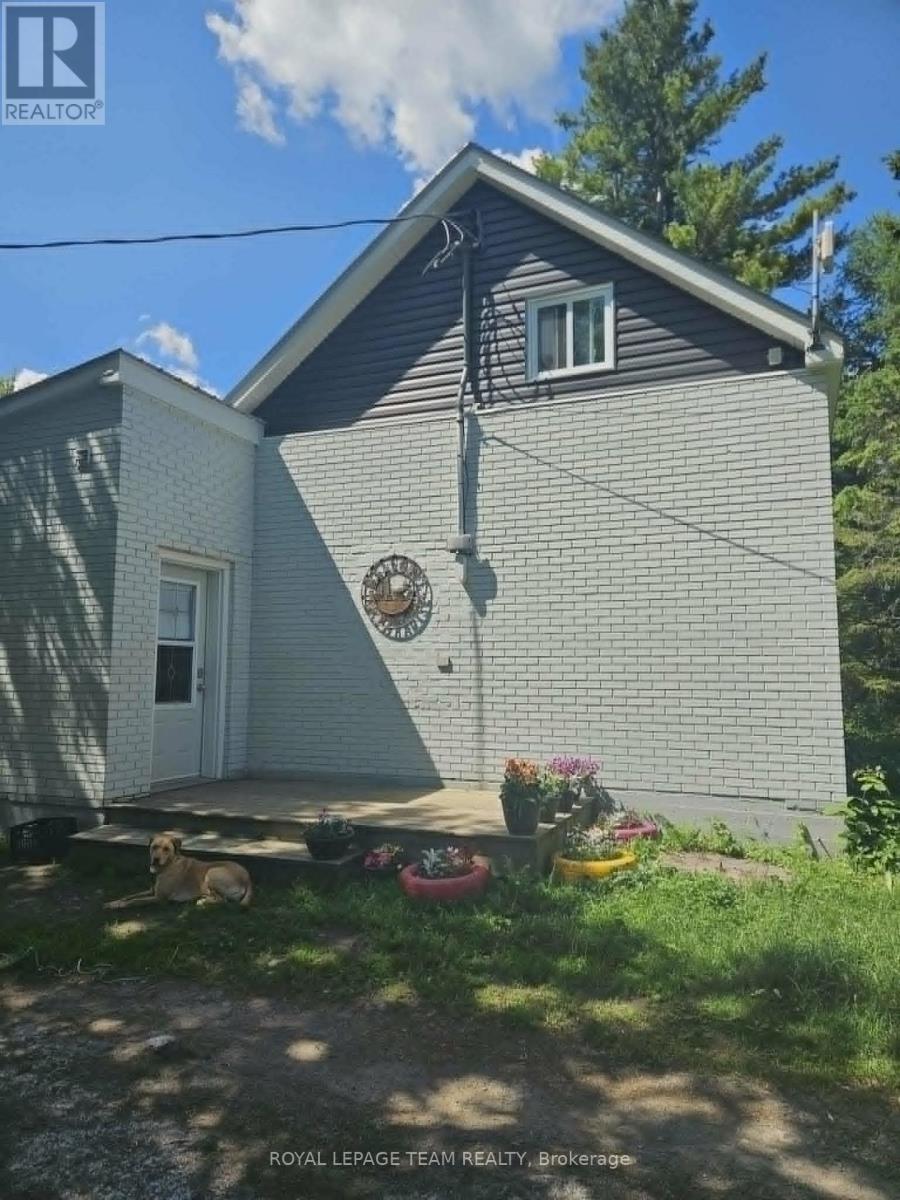 21896 Concession Road 10 Road, South Glengarry, Ontario  K0H 1B0 - Photo 4 - X13495996
