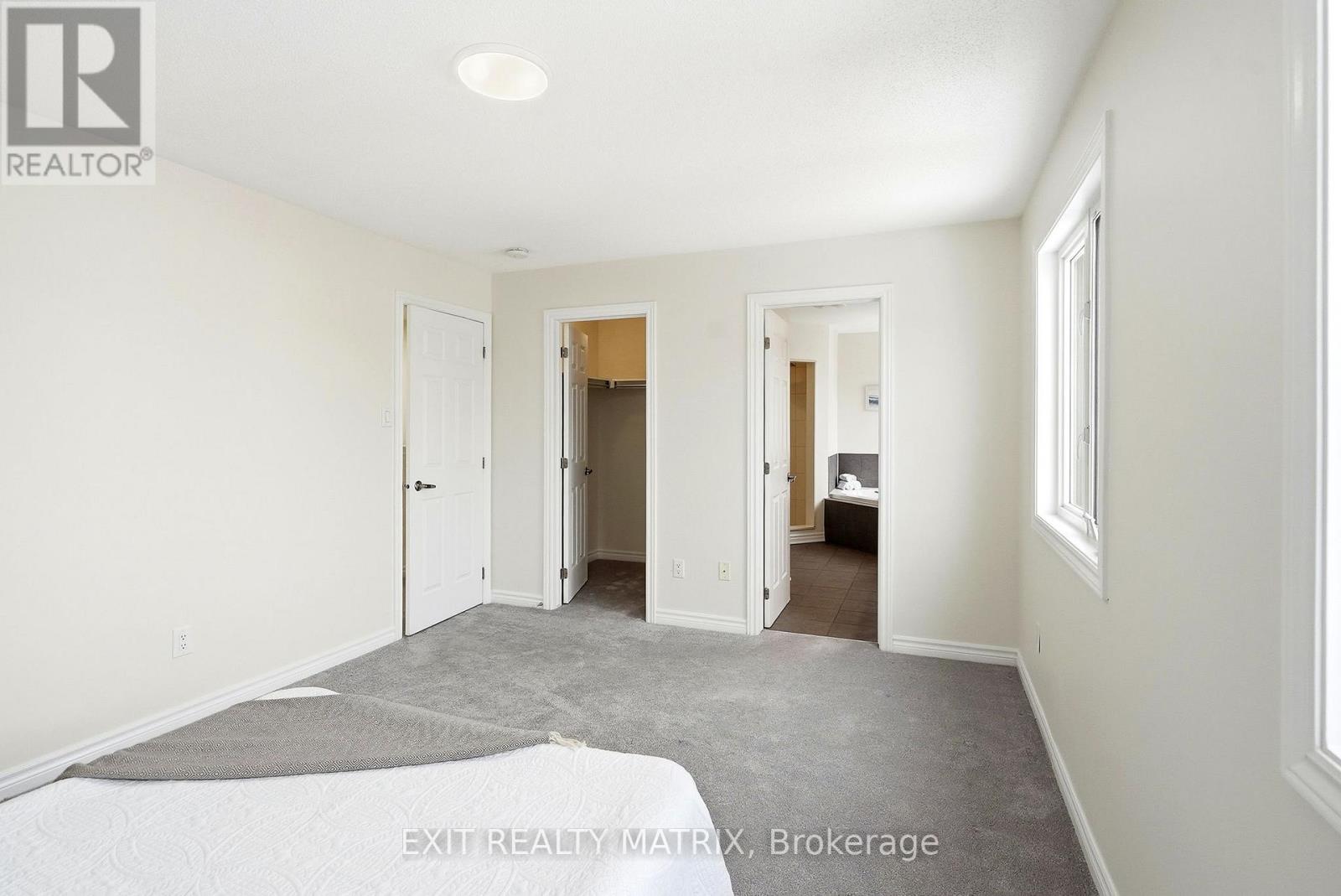 194 Flowing Creek Circle, Ottawa, Ontario  K2M 2R7 - Photo 11 - X13496226