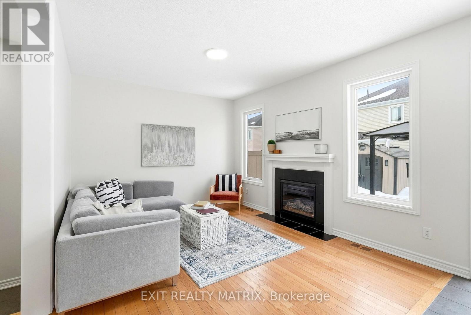 194 Flowing Creek Circle, Ottawa, Ontario  K2M 2R7 - Photo 8 - X13496226