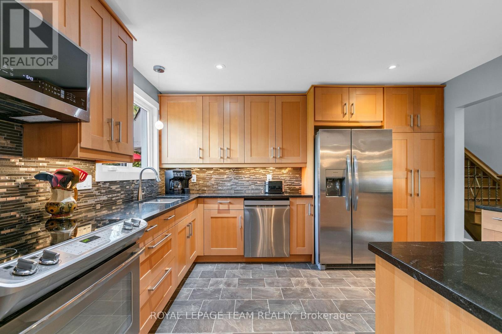 62 Northpark Drive, Ottawa, Ontario  K1B 3R8 - Photo 12 - X13496262