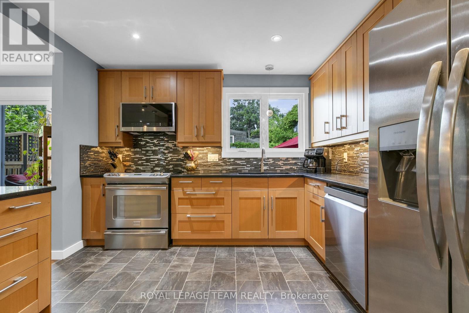 62 Northpark Drive, Ottawa, Ontario  K1B 3R8 - Photo 9 - X13496262