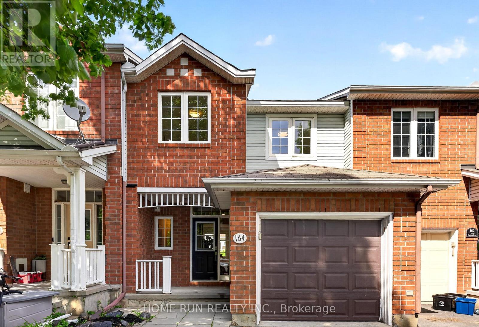 164 GRAY CRESCENT, Ottawa, Ontario