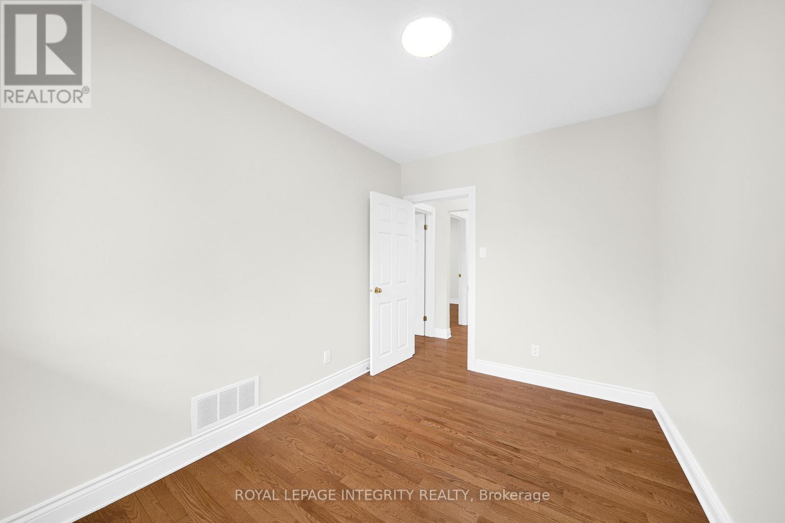 318 Somerset Street E, Ottawa, Ontario  K1N 6W3 - Photo 35 - X13496290