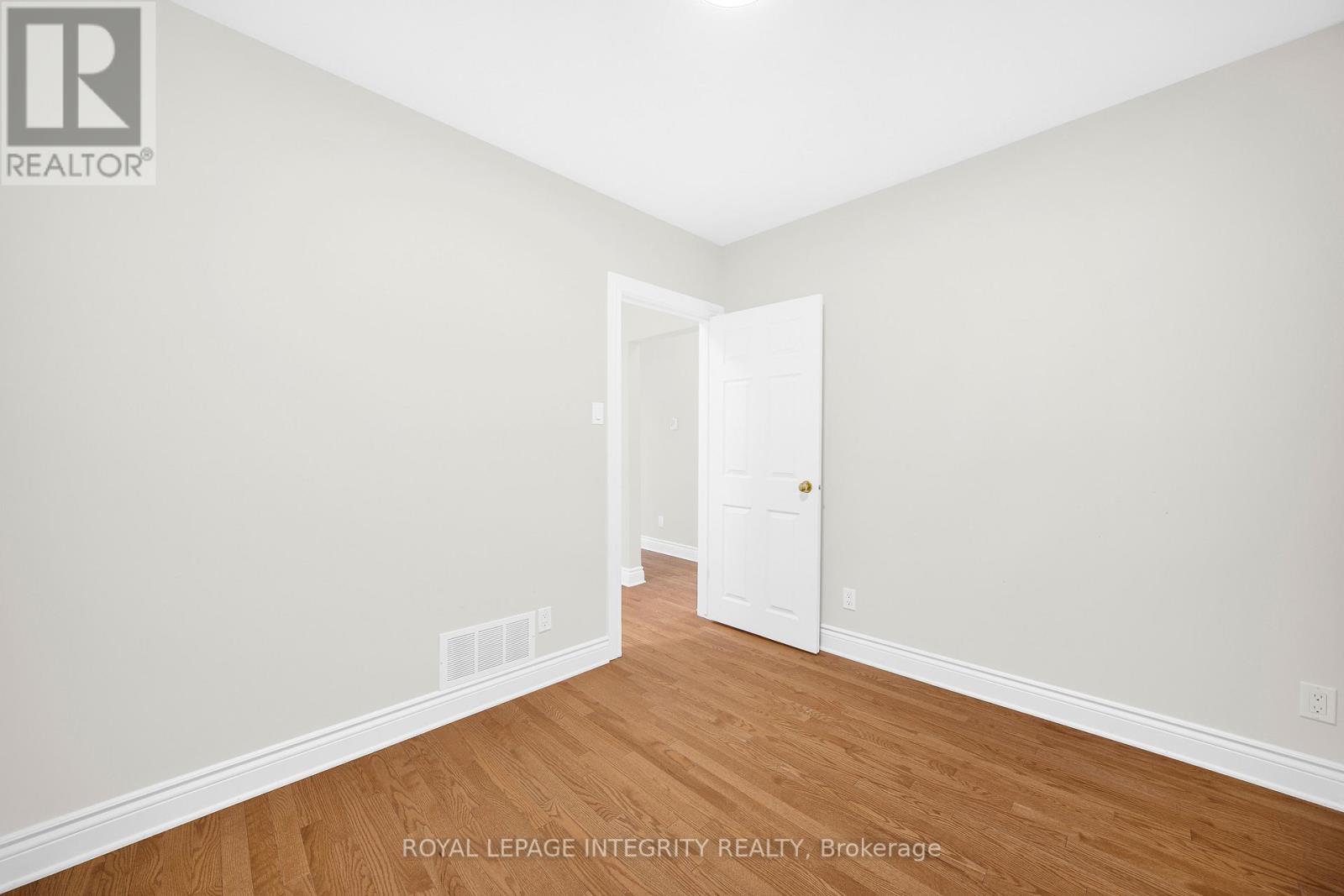 318 Somerset Street E, Ottawa, Ontario  K1N 6W3 - Photo 40 - X13496290