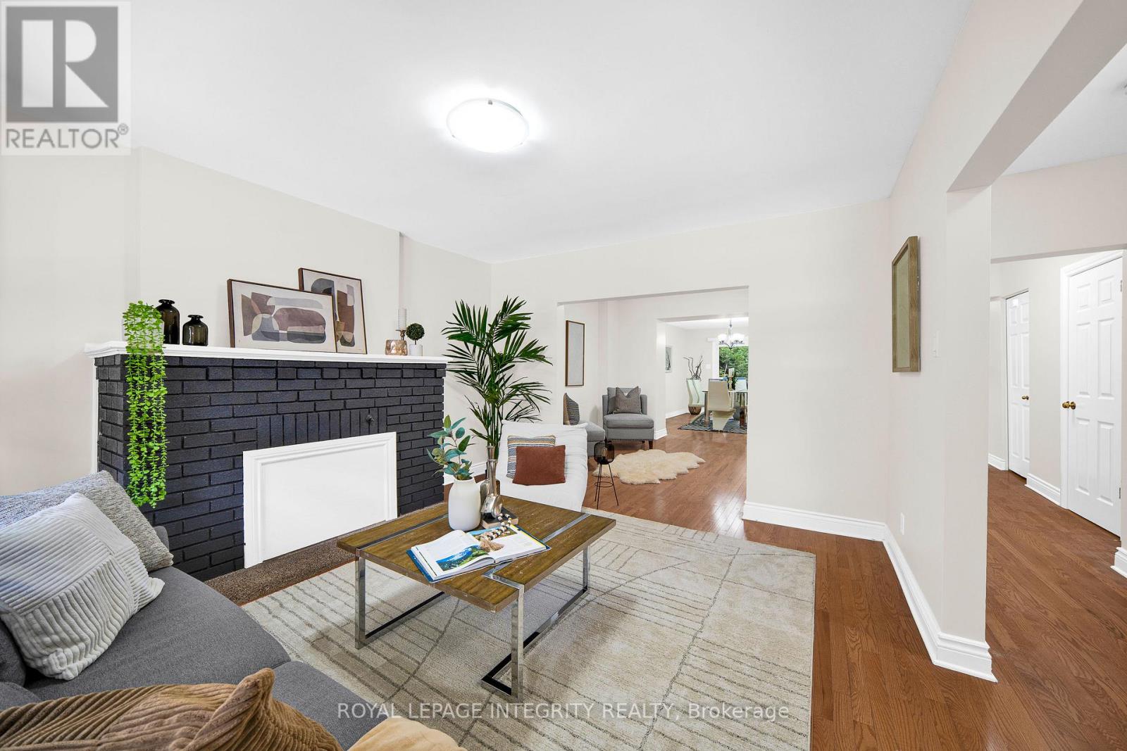 318 Somerset Street E, Ottawa, Ontario  K1N 6W3 - Photo 7 - X13496290