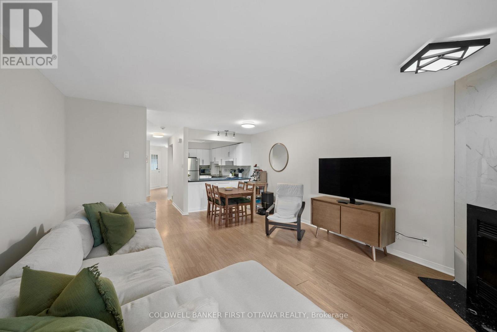 386 Briston Private, Ottawa, Ontario  K1G 5R3 - Photo 15 - X13496306