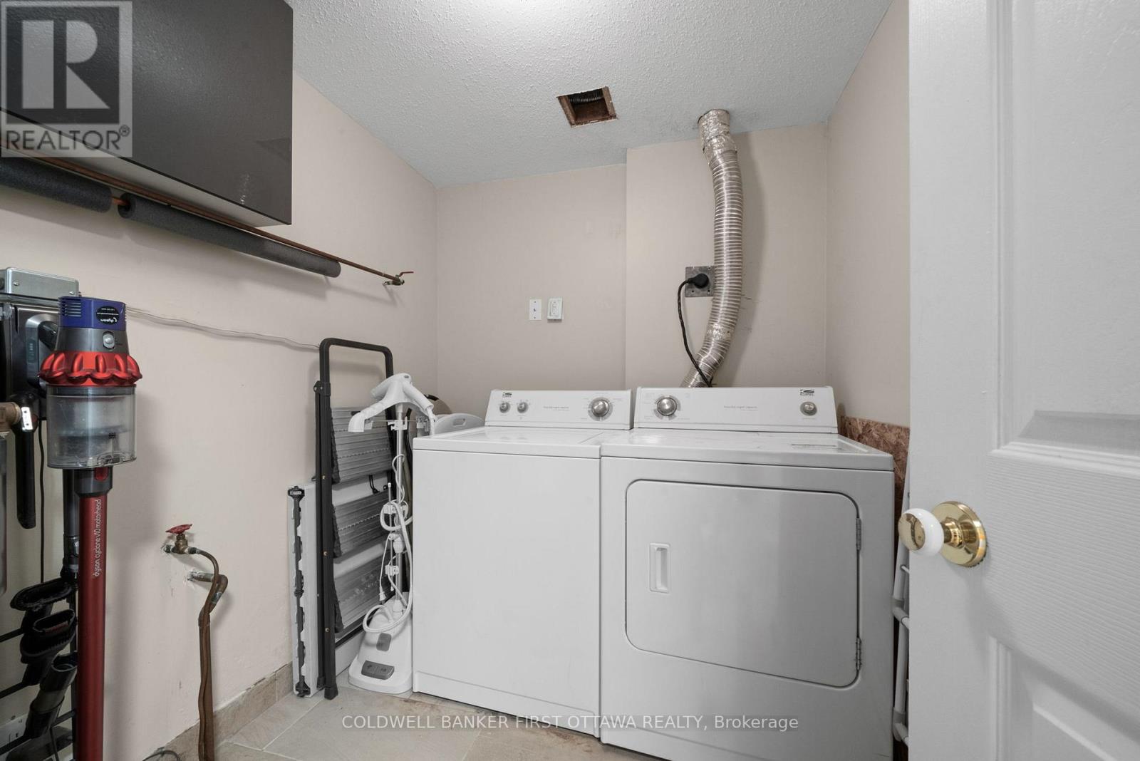 386 Briston Private, Ottawa, Ontario  K1G 5R3 - Photo 27 - X13496306