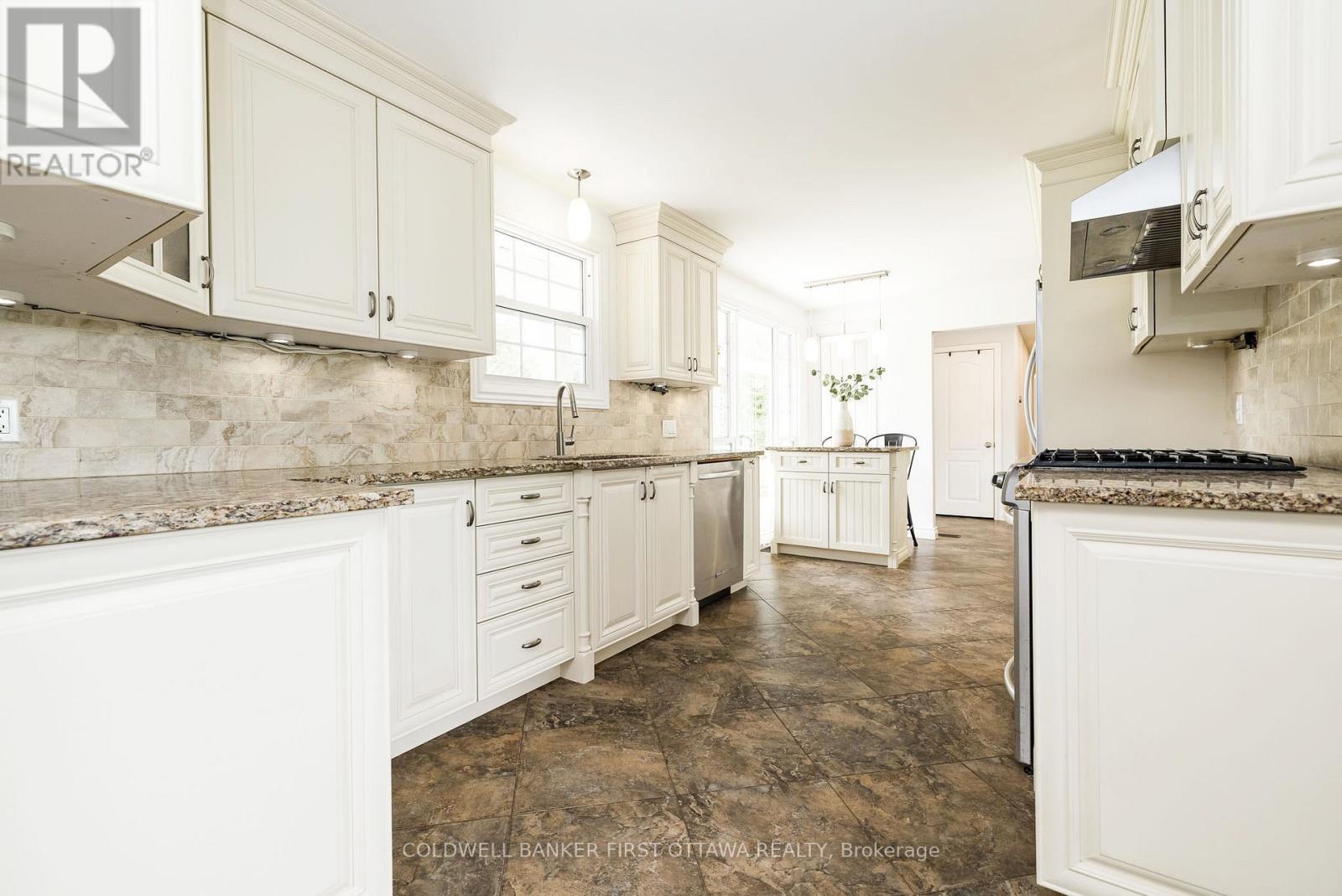 174 Lloydalex Crescent, Ottawa, Ontario  K0A 1L0 - Photo 16 - X13496392