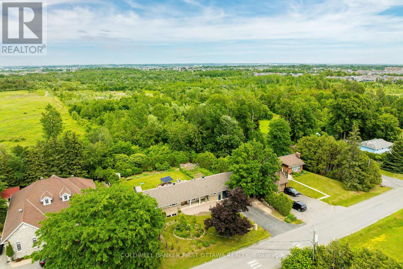 174 Lloydalex Crescent, Ottawa, Ontario  K0A 1L0 - Photo 4 - X13496392