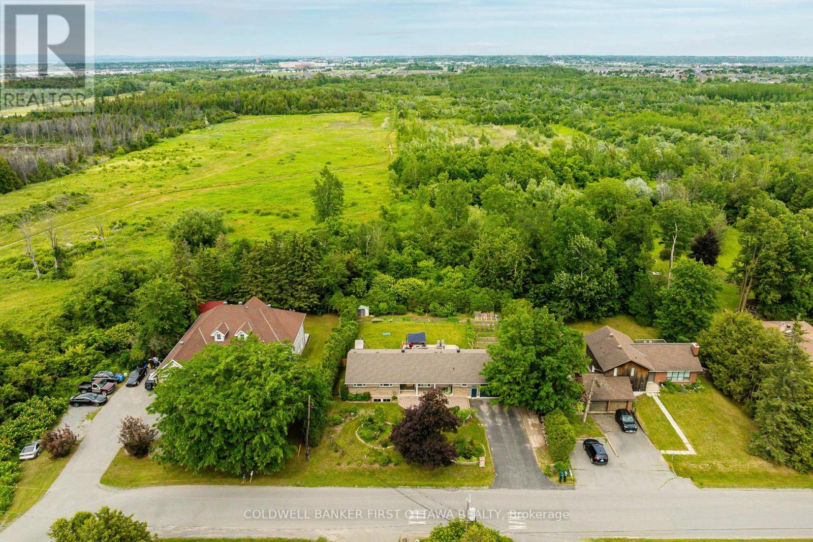 174 Lloydalex Crescent, Ottawa, Ontario  K0A 1L0 - Photo 5 - X13496392