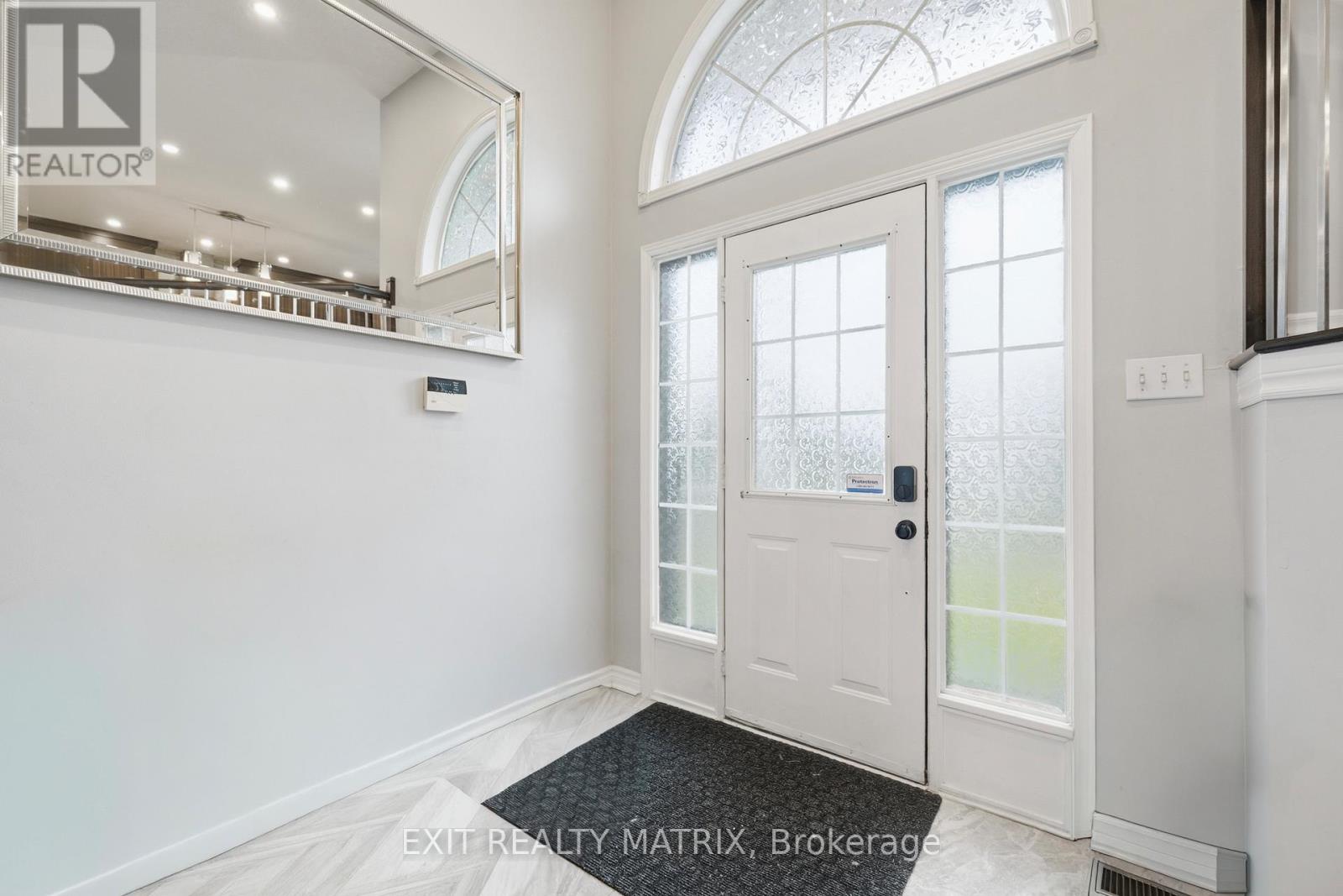 1511 Rumford Drive, Ottawa, Ontario  K4A 4B7 - Photo 3 - X13496602