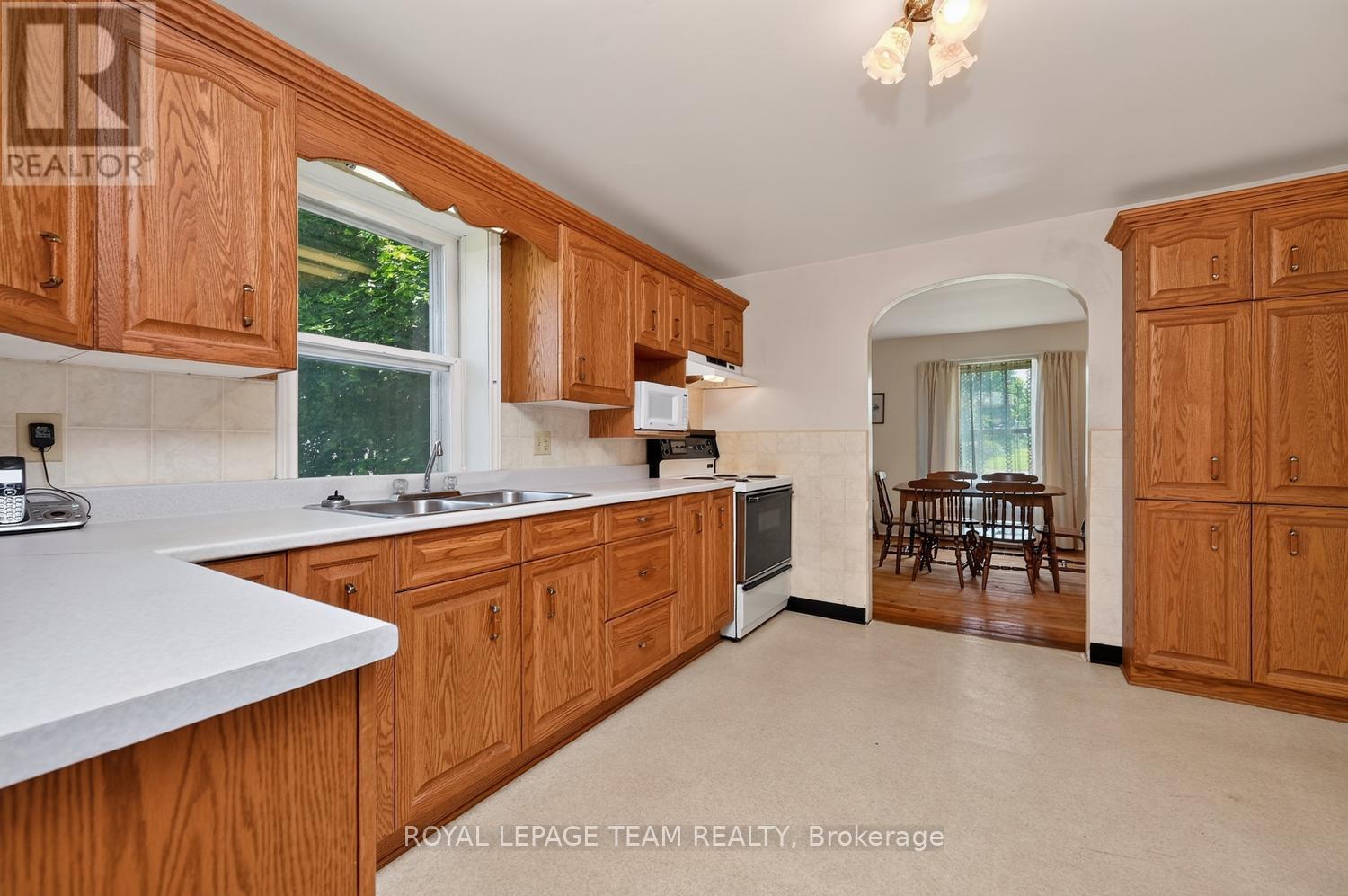 64 Drummond St. Street W, Perth, Ontario  K2H 2K4 - Photo 15 - X13496642