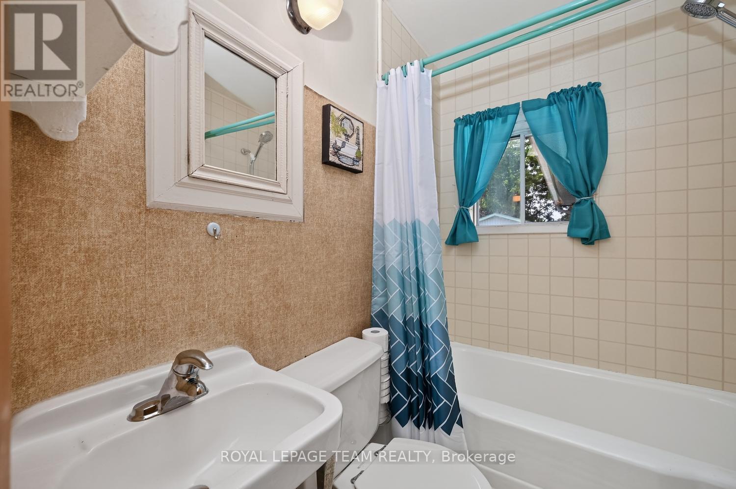 64 Drummond St. Street W, Perth, Ontario  K2H 2K4 - Photo 23 - X13496642