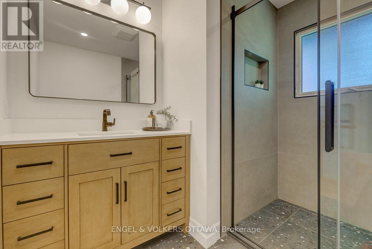 54 Qualicum Street, Ottawa, Ontario  K2H 7H4 - Photo 24 - X13496686