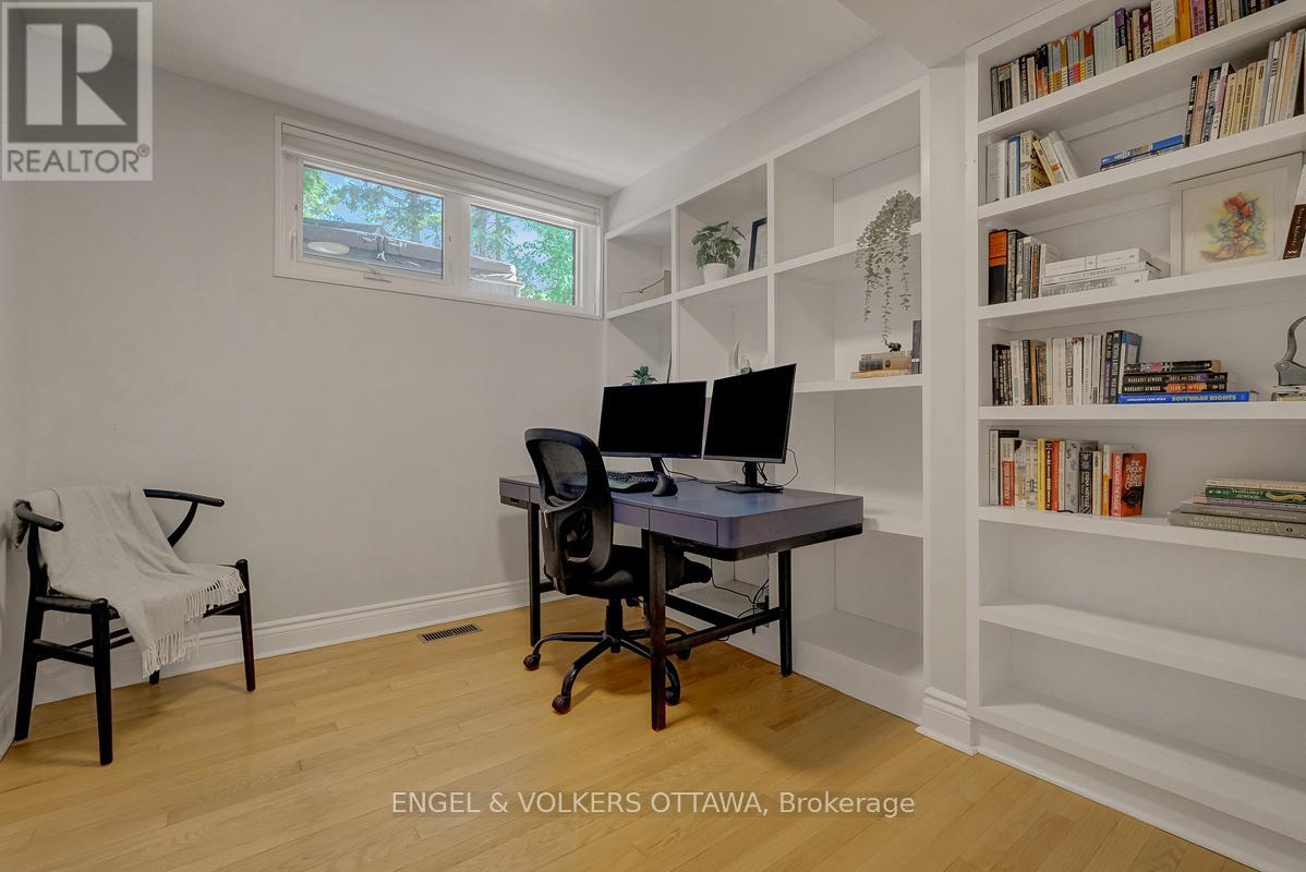 54 Qualicum Street, Ottawa, Ontario  K2H 7H4 - Photo 29 - X13496686