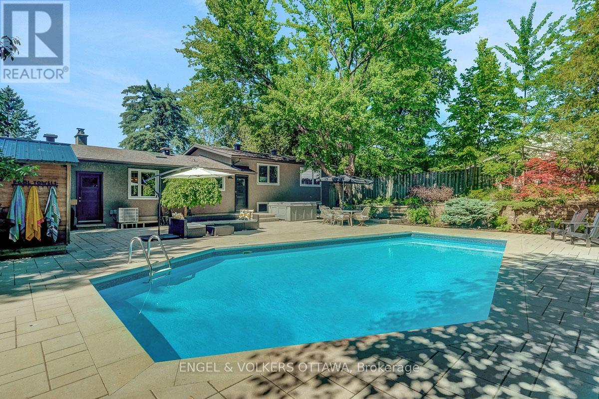 54 Qualicum Street, Ottawa, Ontario  K2H 7H4 - Photo 46 - X13496686